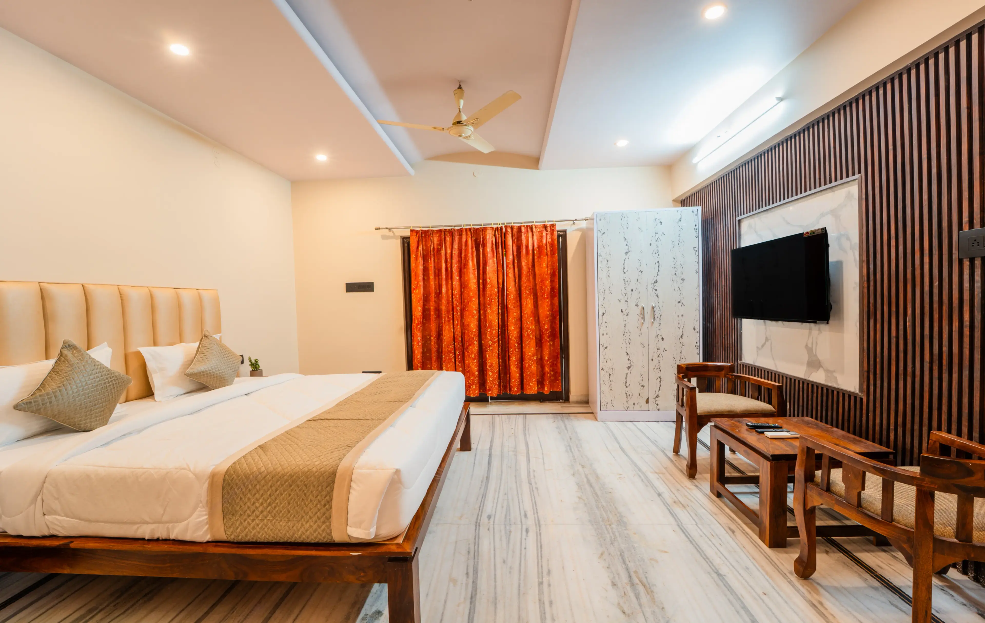 Double Bed Detail